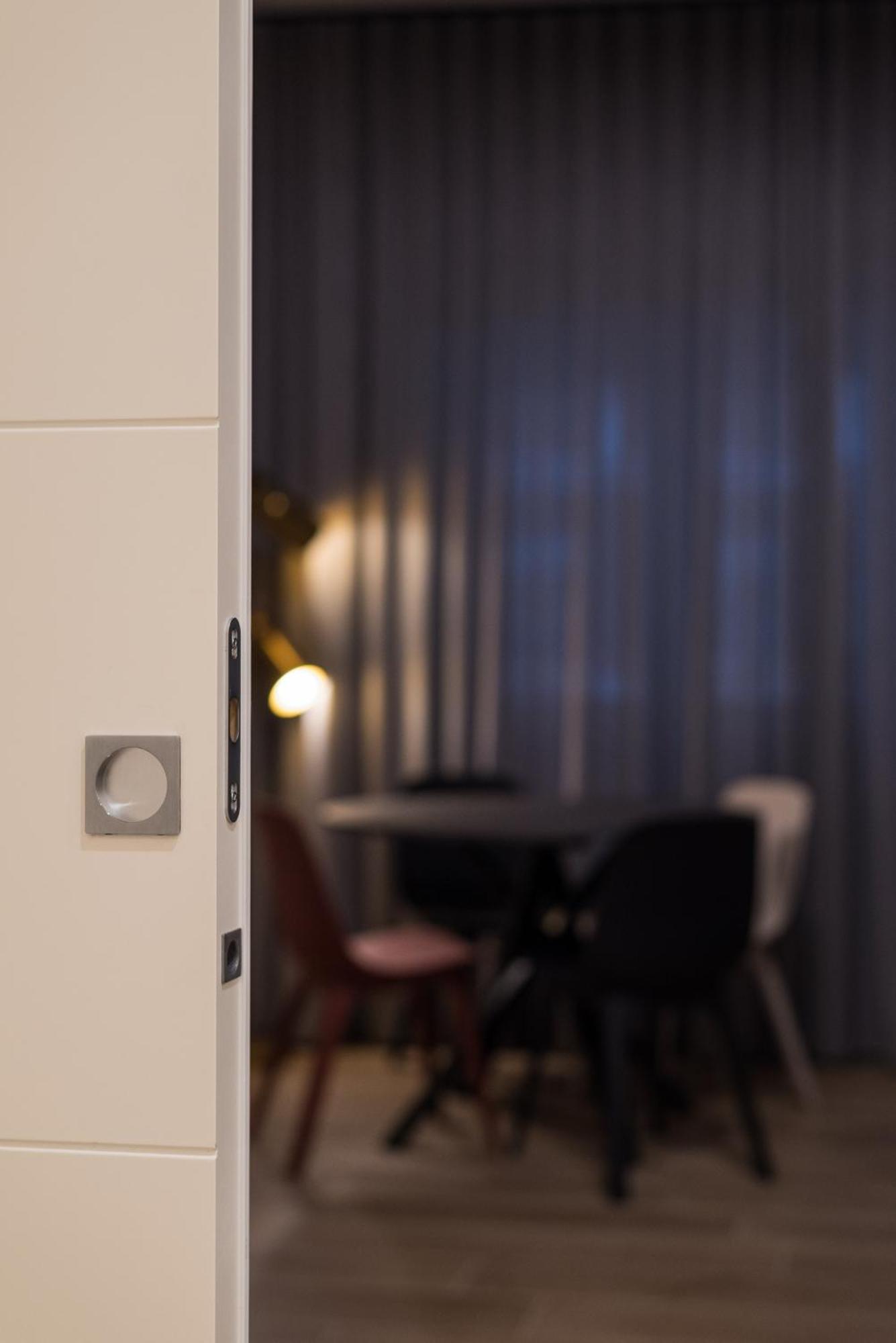 Super Comfort Pisino Street Appartement *